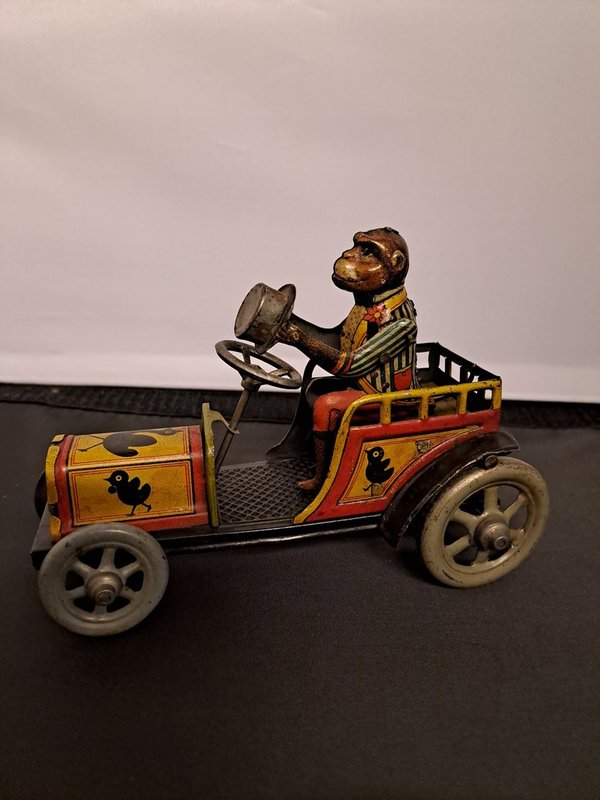 Distler Monkey mobile
